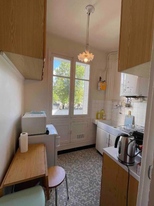 Appartment Close To Monuments Paris Exterior photo